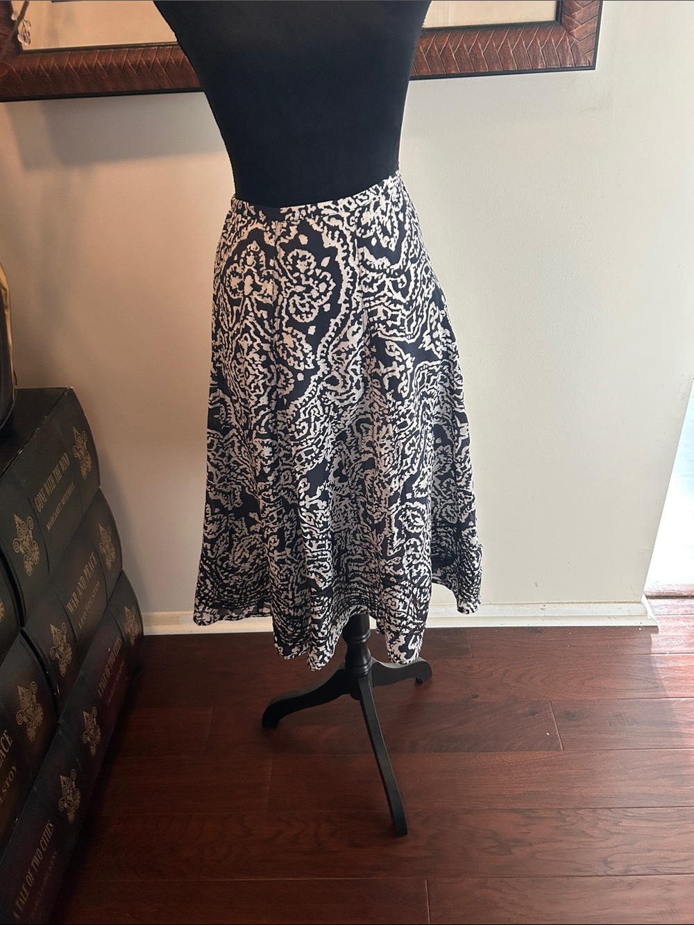 Navy and White Patterned A-Line Midi Skirt size 1
